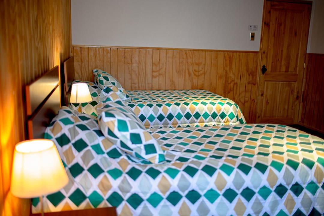 Roble Austral Hostal コイハイケ エクステリア 写真