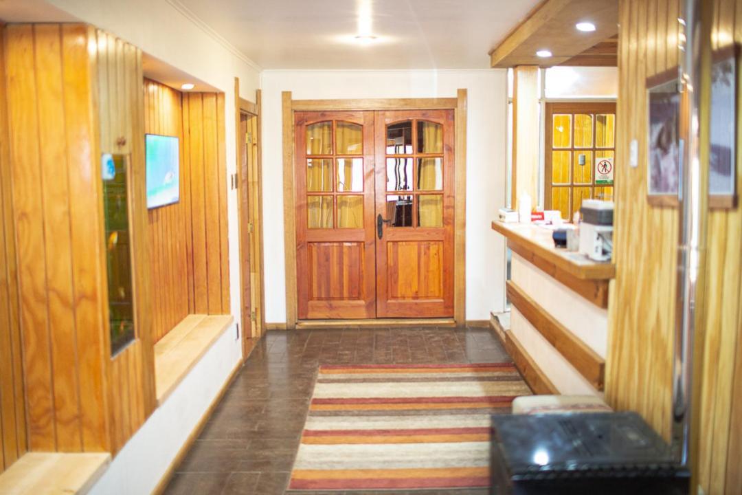 Roble Austral Hostal コイハイケ エクステリア 写真