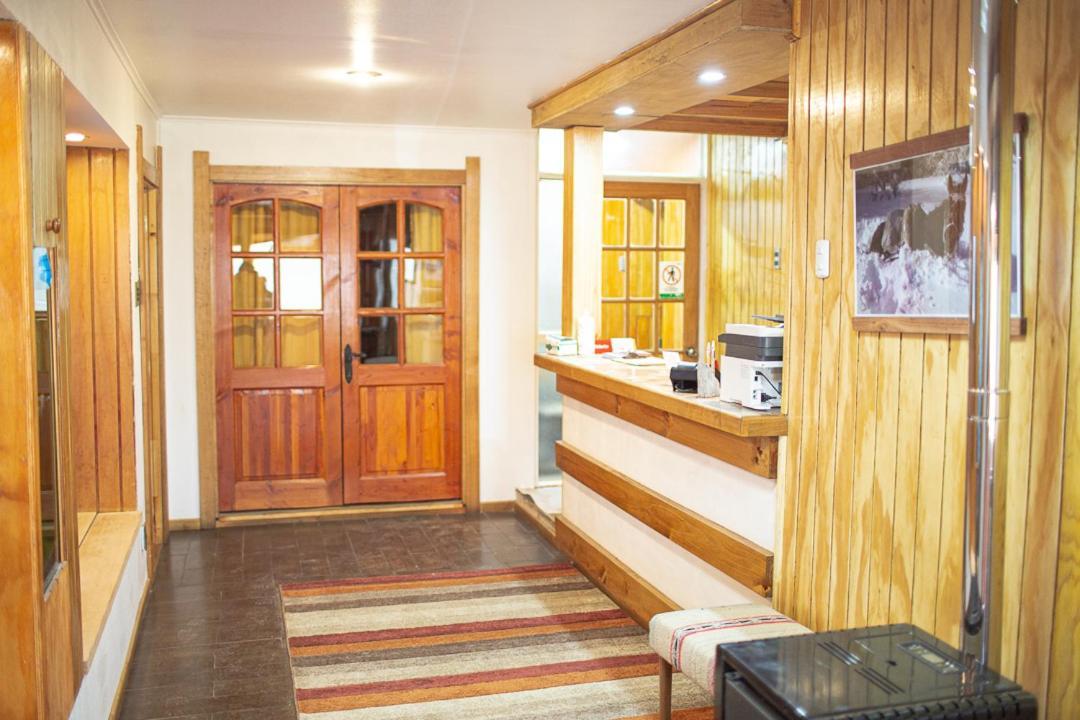 Roble Austral Hostal コイハイケ エクステリア 写真